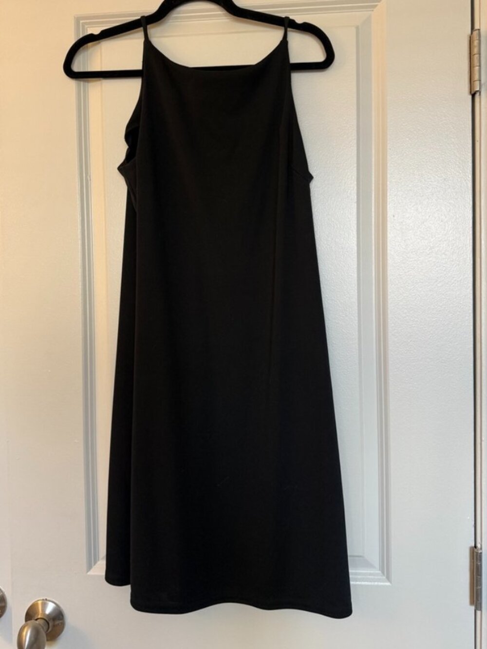 Black Minimalist Sleeveless Midi Dress Size 11/12 Classic LBD Shift Dress